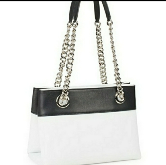 VALENTINO Leather Bag - Picture 5 of 10